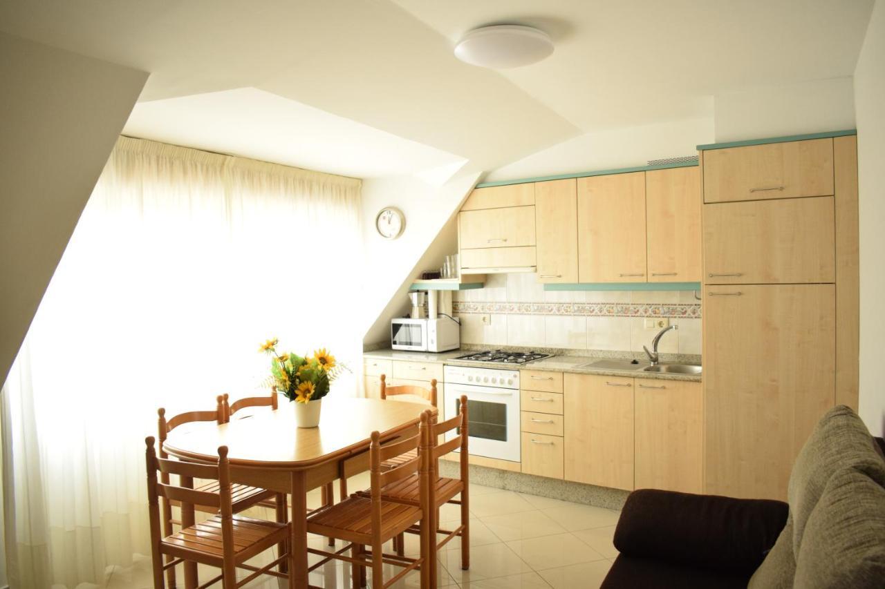Apartamentos O Grove Buitenkant foto