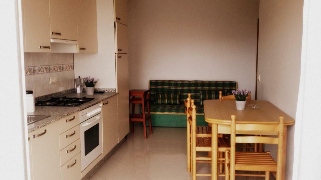 Apartamentos O Grove Buitenkant foto