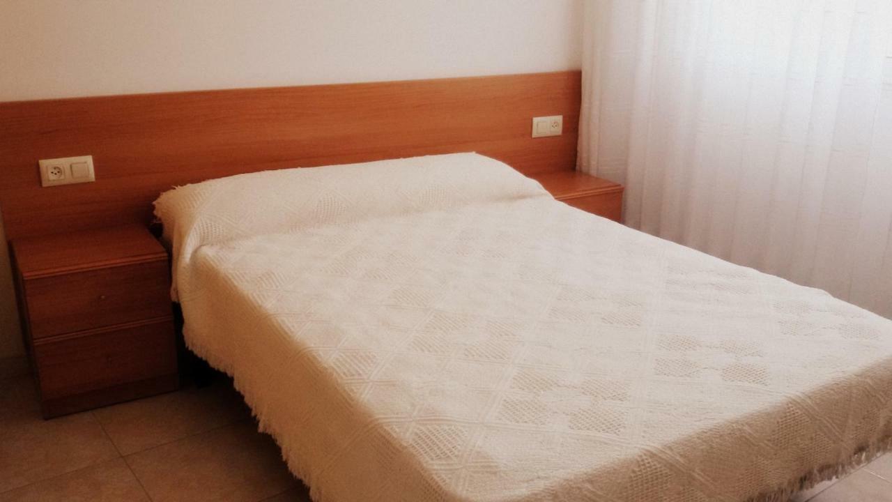 Apartamentos O Grove Buitenkant foto